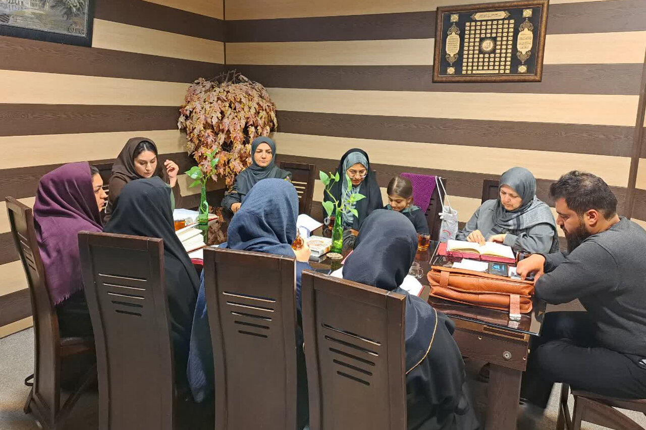 میزبانی هنر، ادبیات و خلاقیت در کتابخانههای عمومی استان مرکزی