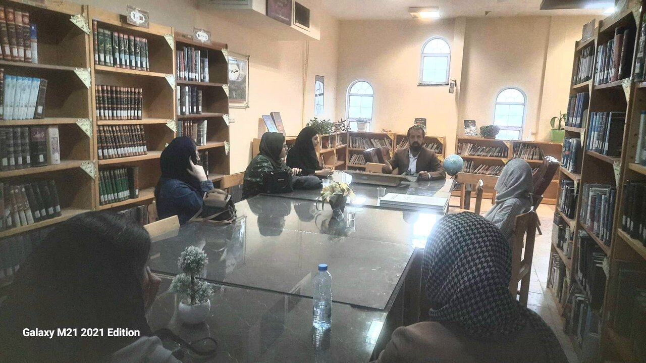 اجرای نشست‌ها و کارگاه‌های فرهنگی و آموزشی در کتابخانه‌های عمومی کرمانشاه