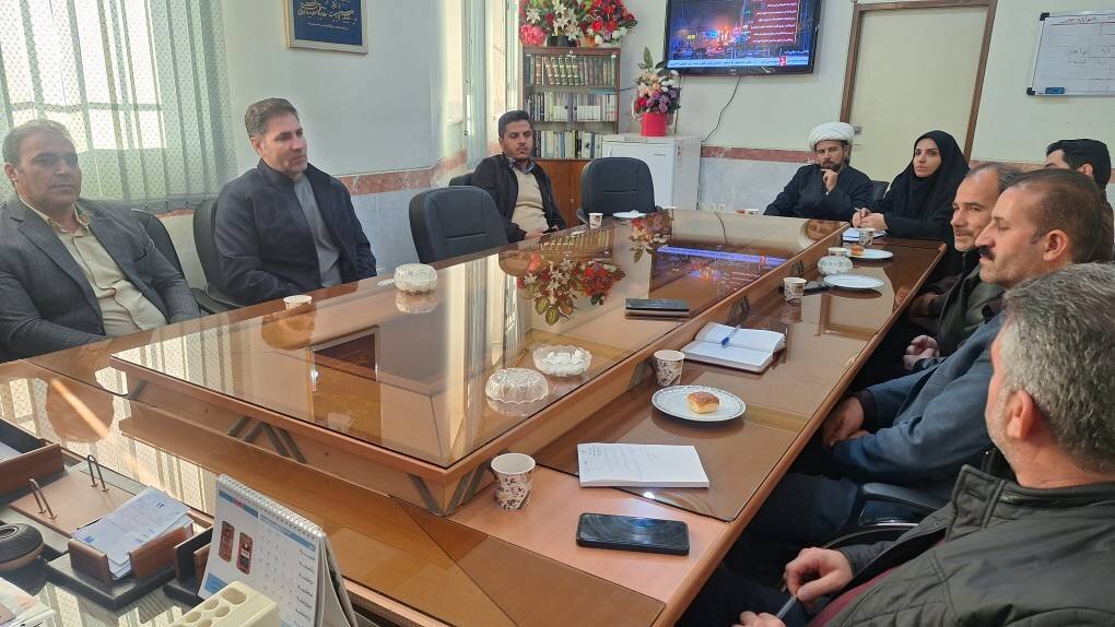 اجرای نشستها و کارگاههای فرهنگی و آموزشی در کتابخانههای عمومی کرمانشاه