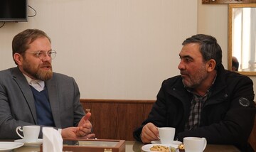 دیدارمدیران کل حفظ آثار و ارزش های دفاع مقدس و کتابخانه های عمومی اردبیل