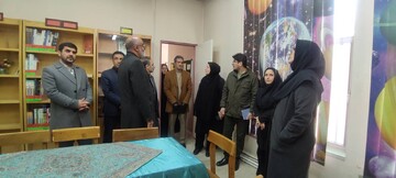 بازدید دبیرکل با همراهی محمد خلج؛ دستیار دبیرکل، معاونین و جمعی از مدیران نهاد از کتابخانه دانشمند