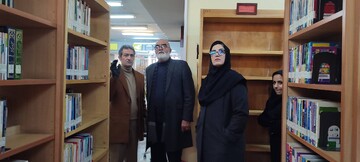 بازدید دبیرکل با همراهی محمد خلج؛ دستیار دبیرکل، معاونین و جمعی از مدیران نهاد از کتابخانه دانشمند