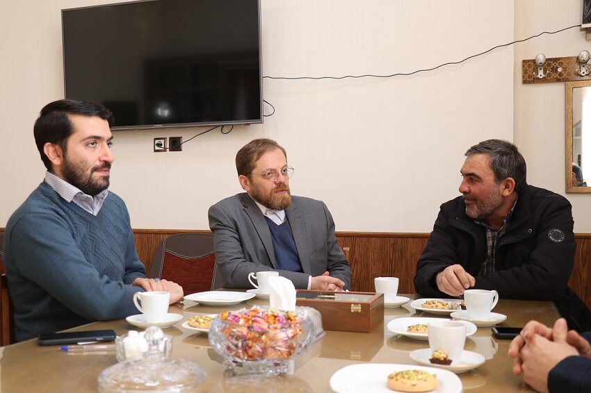 استفاده از ظرفیتهای فرهنگی کتابخانههای عمومی در برگزاری جشنوارههای فرهنگی، تربیتی و کتابخوانی