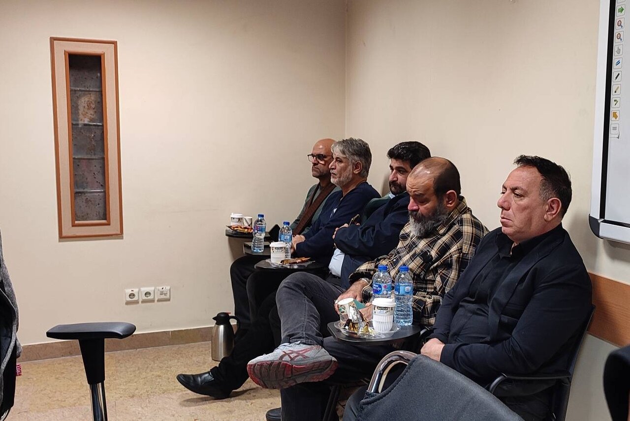 دومین نشست شورای اداری اداره کل کتابخانه های عمومی استان تهران