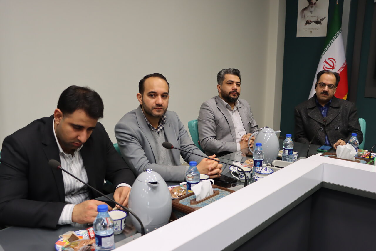 گسترش زیر ساختهای کتابخانهای استان؛ از افتتاح پروژههای عمرانی در یزد تا بازطراحی کتابخانه مرکزی میبد