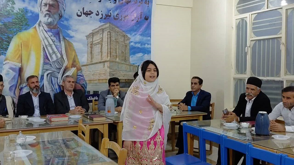 بیست و یکمین نشست فرهنگی ادبی «سهشنبههای دانشی» در باغملک برگزار شد