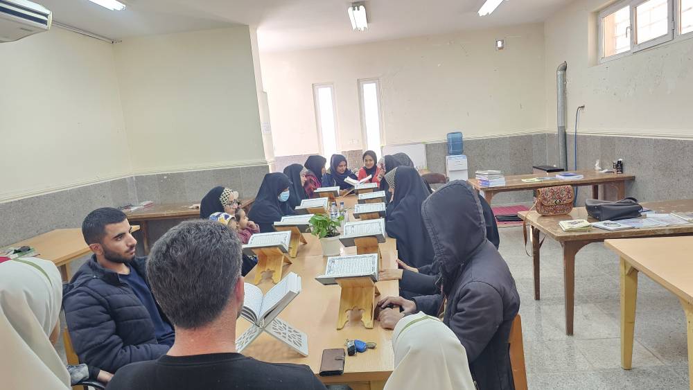 آیین تجلیل از قاریان برتر در کتابخانه پیامبر اعظم(ص) شهر تشان برگزار شد