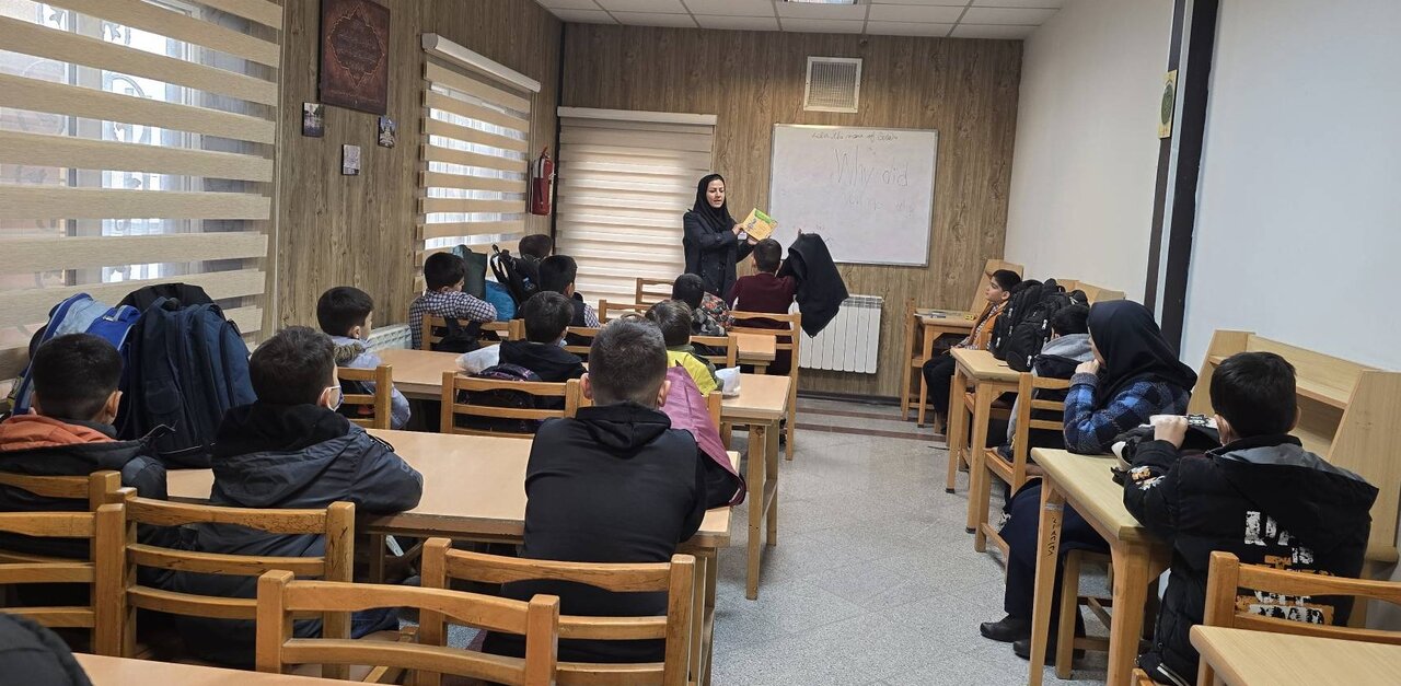 پویایی کتابخانه‌های استان تهران با اجرای نشست‌های فرهنگی و کارگاه‌های آموزشی