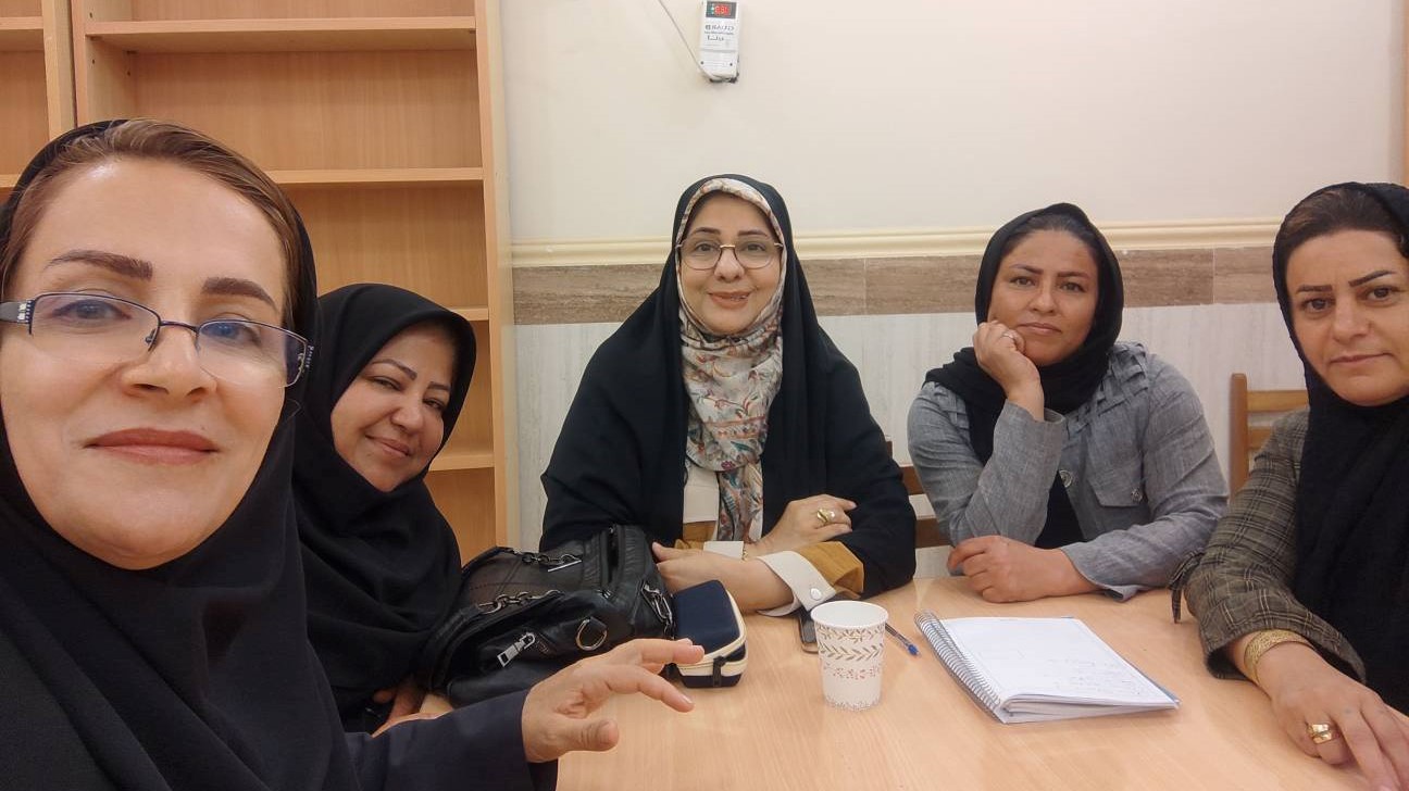 دوره آموزشی «کارآفرینی و مشاوره کسب و کار» در کتابخانه عمومی شهدای مدافع حرم اهواز