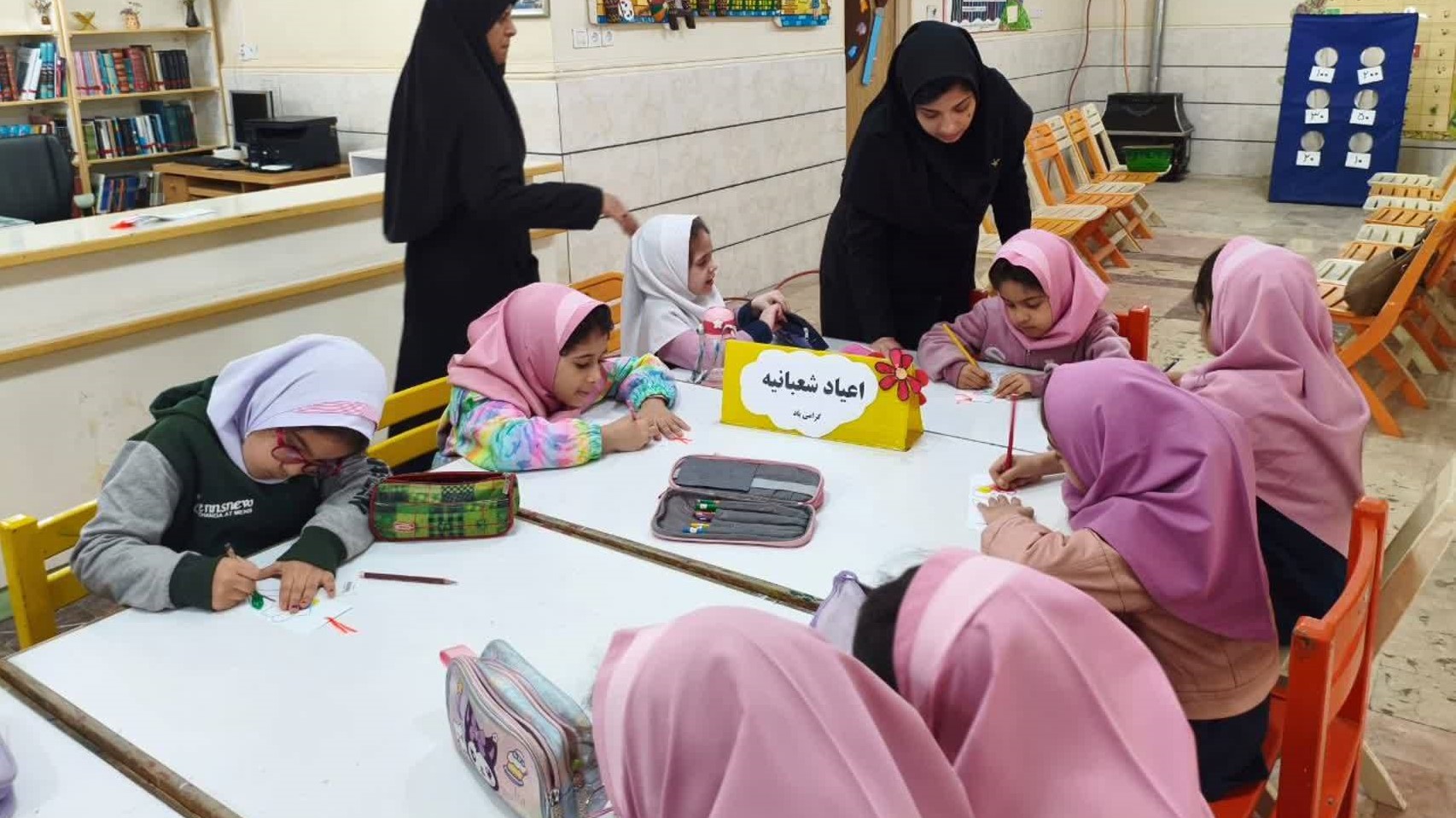 برنامههای فرهنگی هنری ویژه دانشآموزان کلاس اول اجرا شد