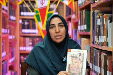 معرفی و خوانش کتاب «شاه بی‌شین»