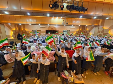 نواخته شدن زنگ انقلاب در کتابخانه سهروردی