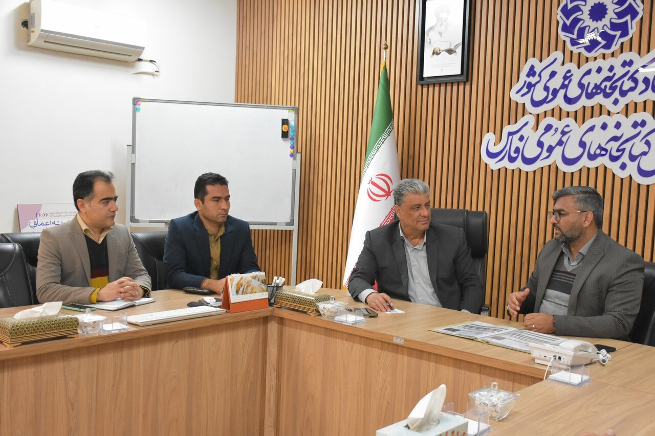 توسعه و بازطراحی کتابخانه‌ها و تأمین کتابخانه سیار شهرستان خرم‌بید شتاب می‌گیرد