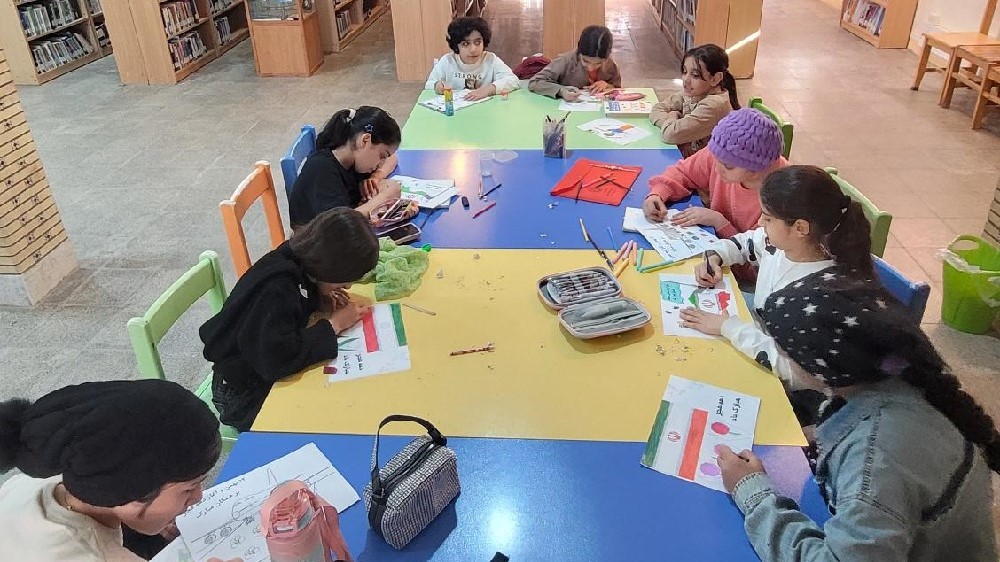 اجرای برنامههای فرهنگی با تلاقی هنر و آرمانهای انقلاب اسلامی در کتابخانه میرزای بختیاری مسجدسلیمان