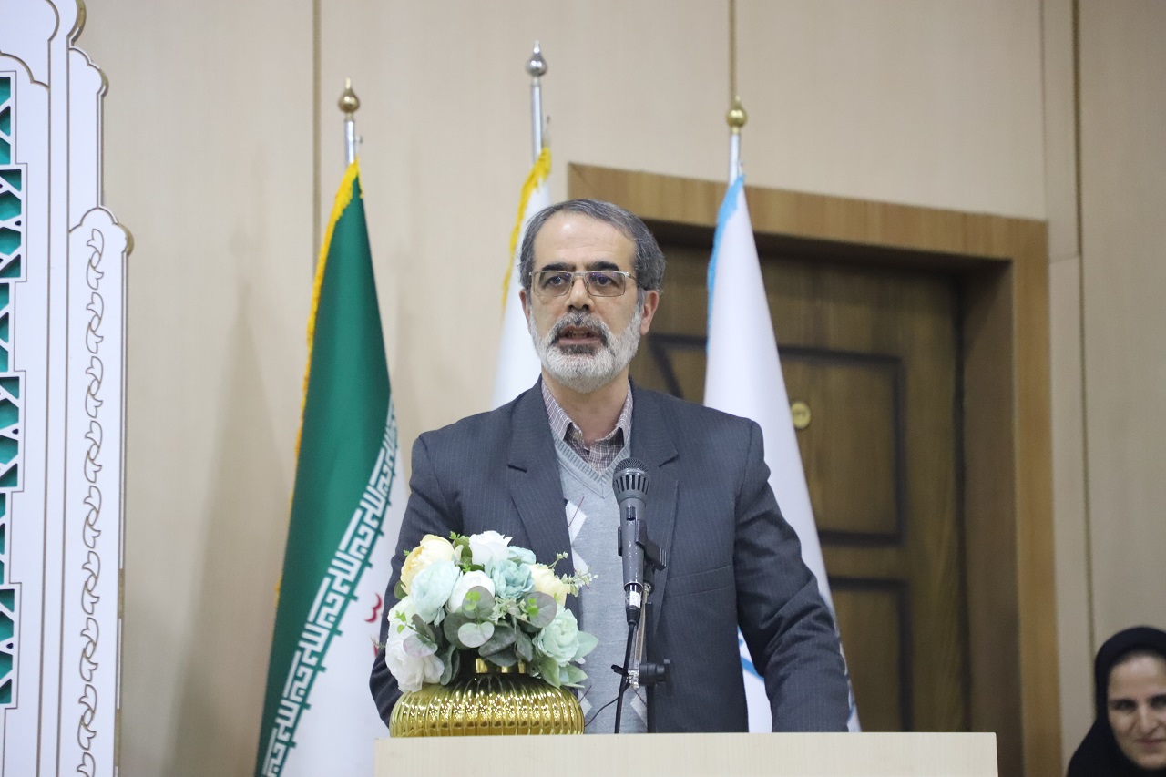 رویداد قرآنی «در سایه‌سار نور» در همدان برگزار شد