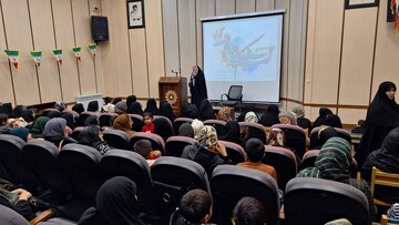 جشن «از فجر انقلاب تا فجر ظهور» برگزار شد