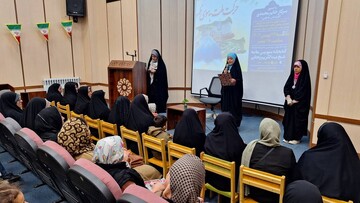جشن «از فجر انقلاب تا فجر ظهور» برگزار شد
