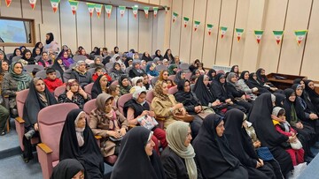 جشن «از فجر انقلاب تا فجر ظهور» برگزار شد