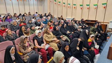 جشن «از فجر انقلاب تا فجر ظهور» برگزار شد