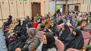 جشن «از فجر انقلاب تا فجر ظهور» برگزار شد