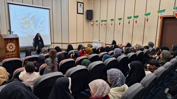 جشن «از فجر انقلاب تا فجر ظهور» برگزار شد