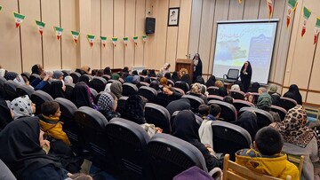 جشن «از فجر انقلاب تا فجر ظهور» برگزار شد