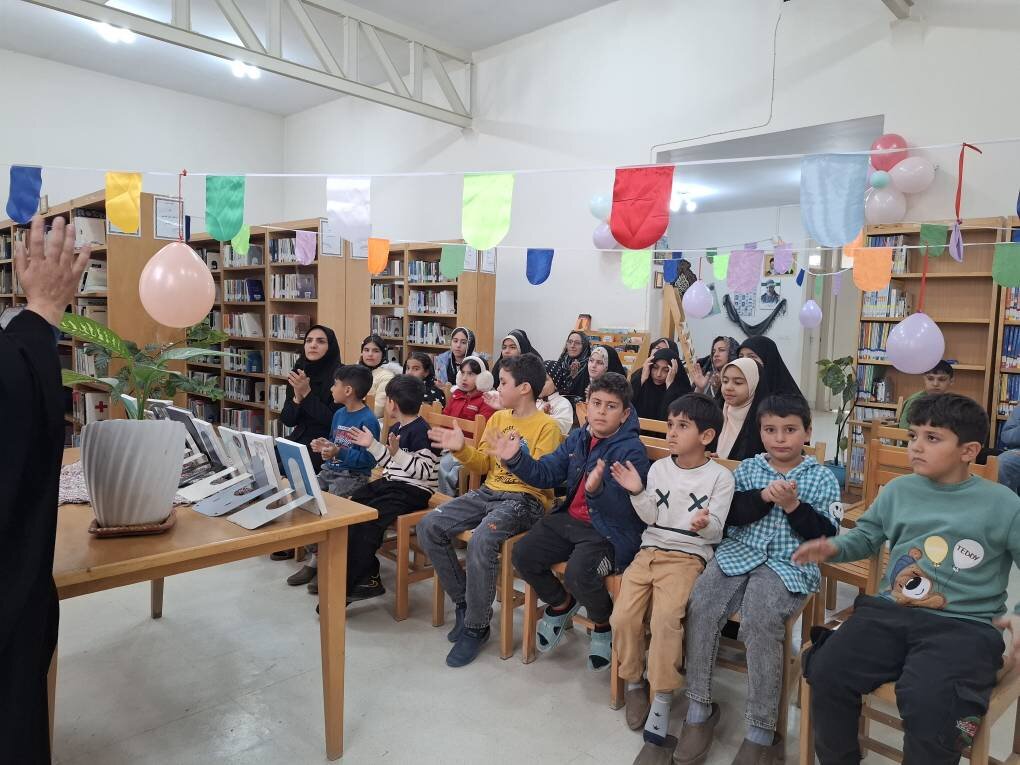 رنگینکمان شادی در کتابخانه بقیهالله؛ جشن نیمه شعبان برای کودکان و نوجوانان