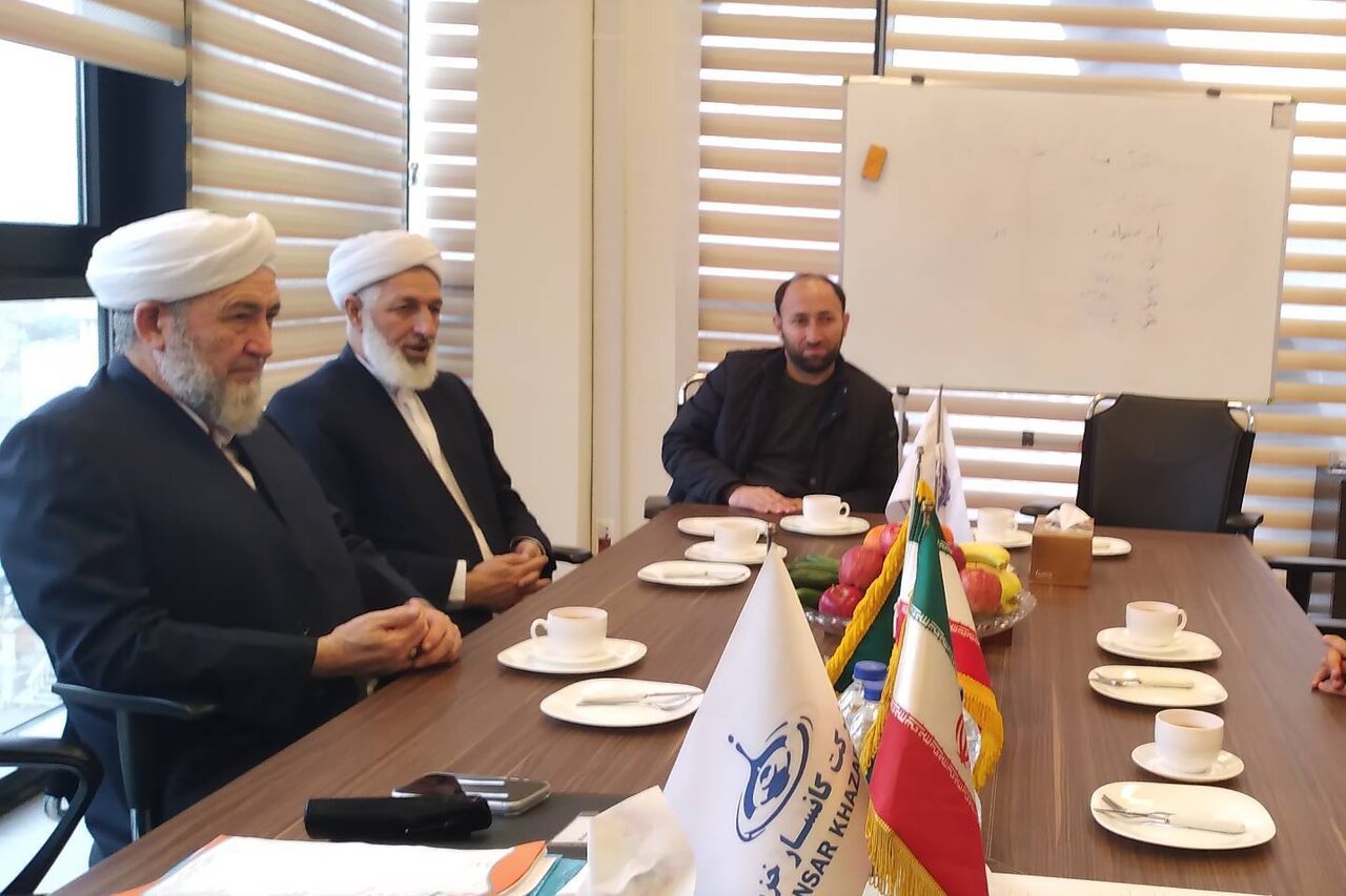 کتابخانه سیار گلستان در مسیر حمایت شرکت کانسار خزر