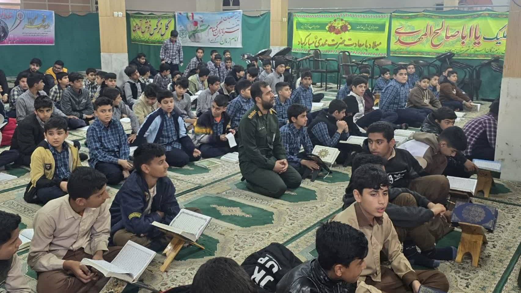 محفل انس با قرآن در مسجد جامع هندیجان برگزار شد