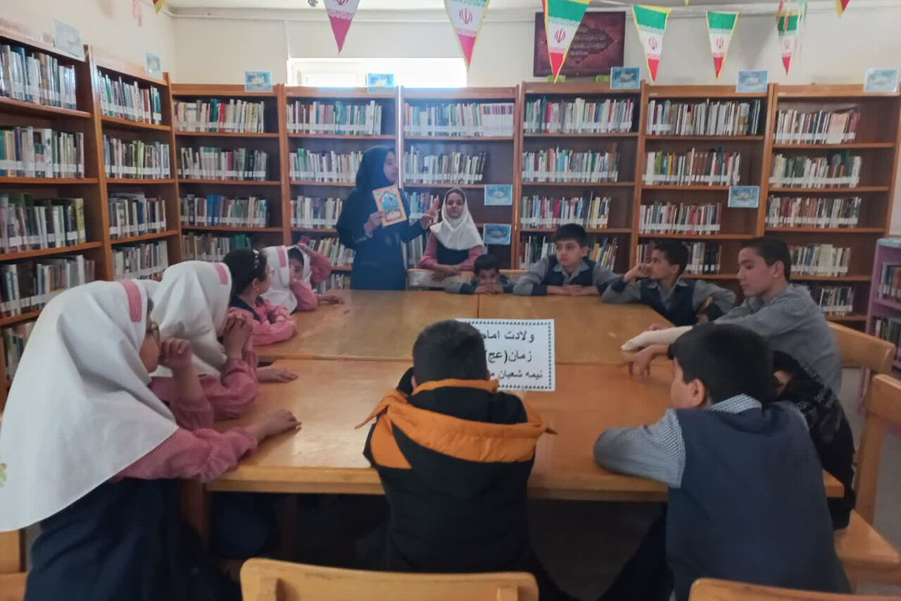 برگزاری ویژه‌برنامه‌های «مهدی جان ایران» در کتابخانه‌های استان مرکزی