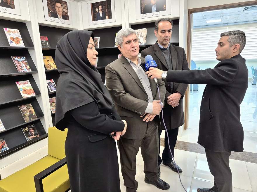 آیین افتتاح خدمات و بازگشایی کتابخانه عمومی شهید کامران نجاتالهی شهرستان بیجار برگزار شد