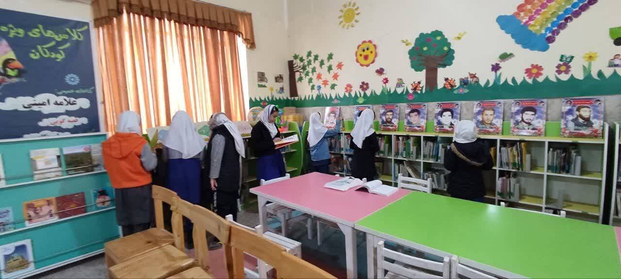 گسترش فعالیتهای فرهنگی و دینی کودکمحور در کتابخانههای عمومی کرمانشاه