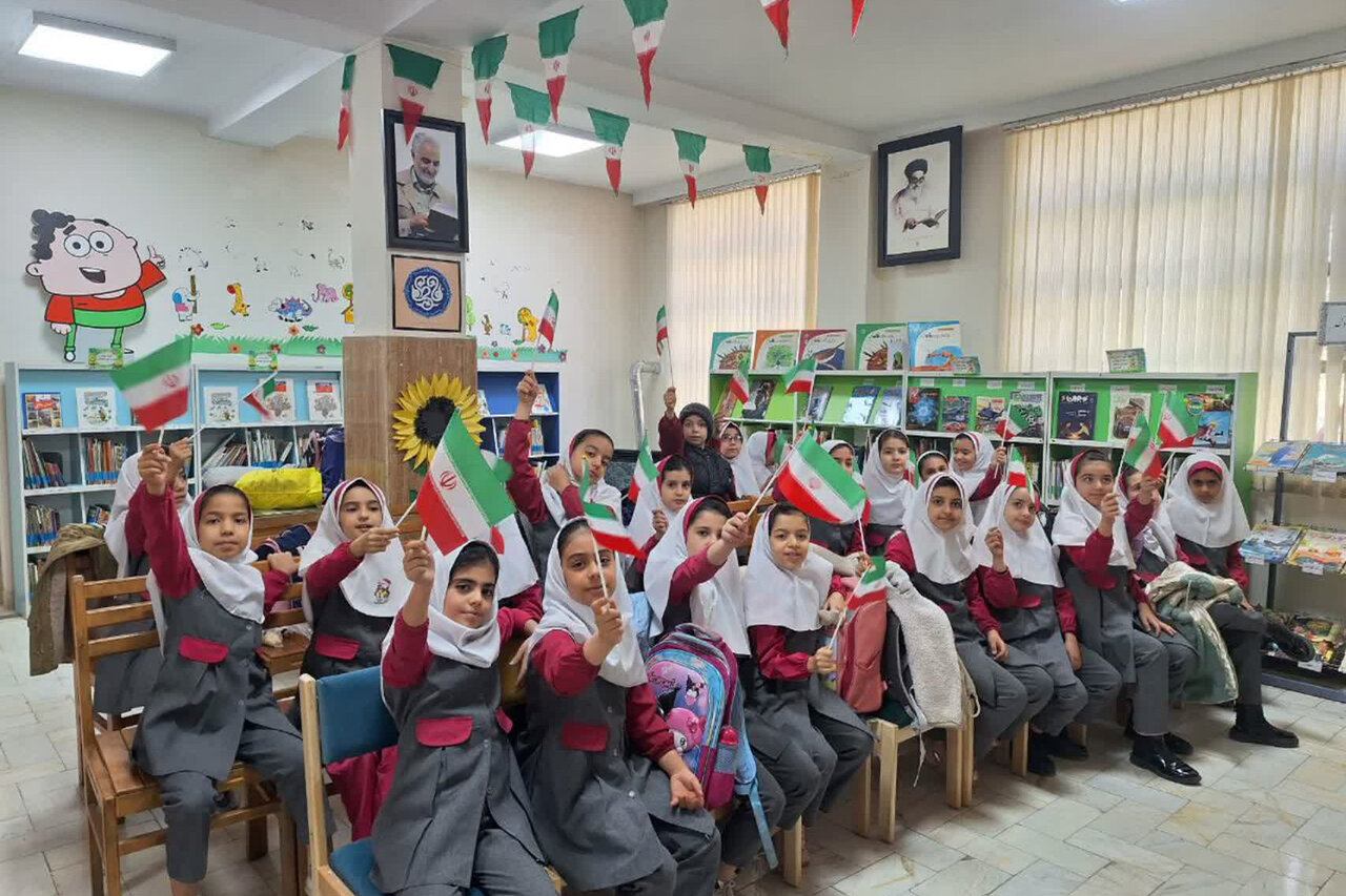 کتابخانه‌های عمومی استان مرکزی میزبان جشن‌های نیمه‌شعبان شدند