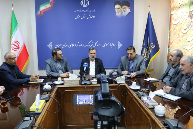 رسانه؛ ویترین دائمی کتاب و نویسندگان بومی استان