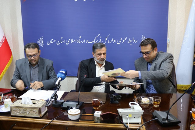رسانه؛ ویترین دائمی کتاب و نویسندگان بومی استان