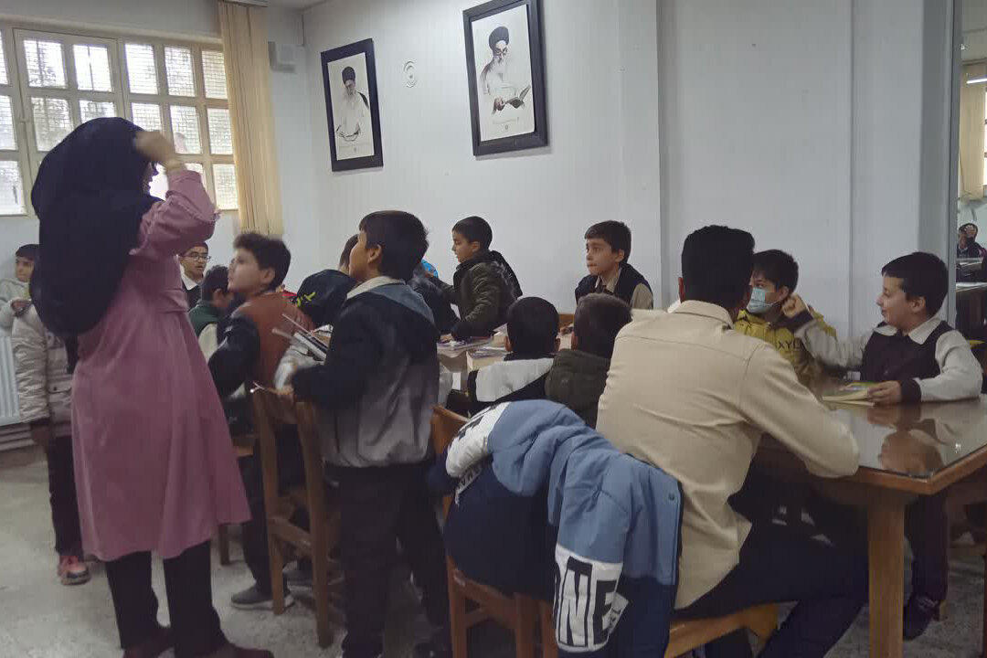 شور و شوق کتابخوانی در کتابخانههای عمومی استان مرکزی