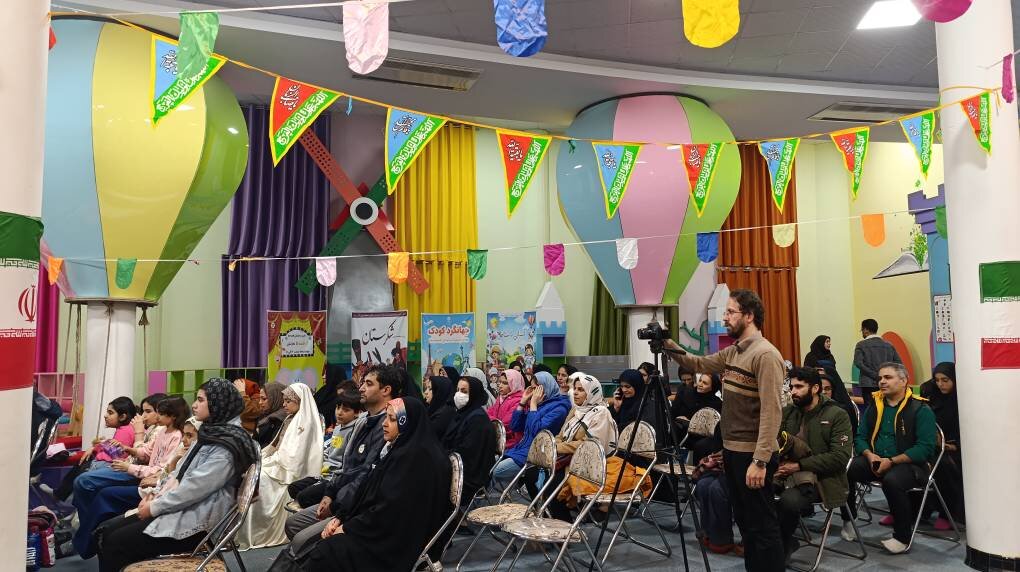 جشن نیمه شعبان به میزبانی اداره کل کتابخانه های لرستان برگزار شد