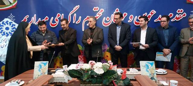 پاسداشت فرهنگ عامه با رونمایی از کتاب «ما، ورای قصه‌ها» در سرخه