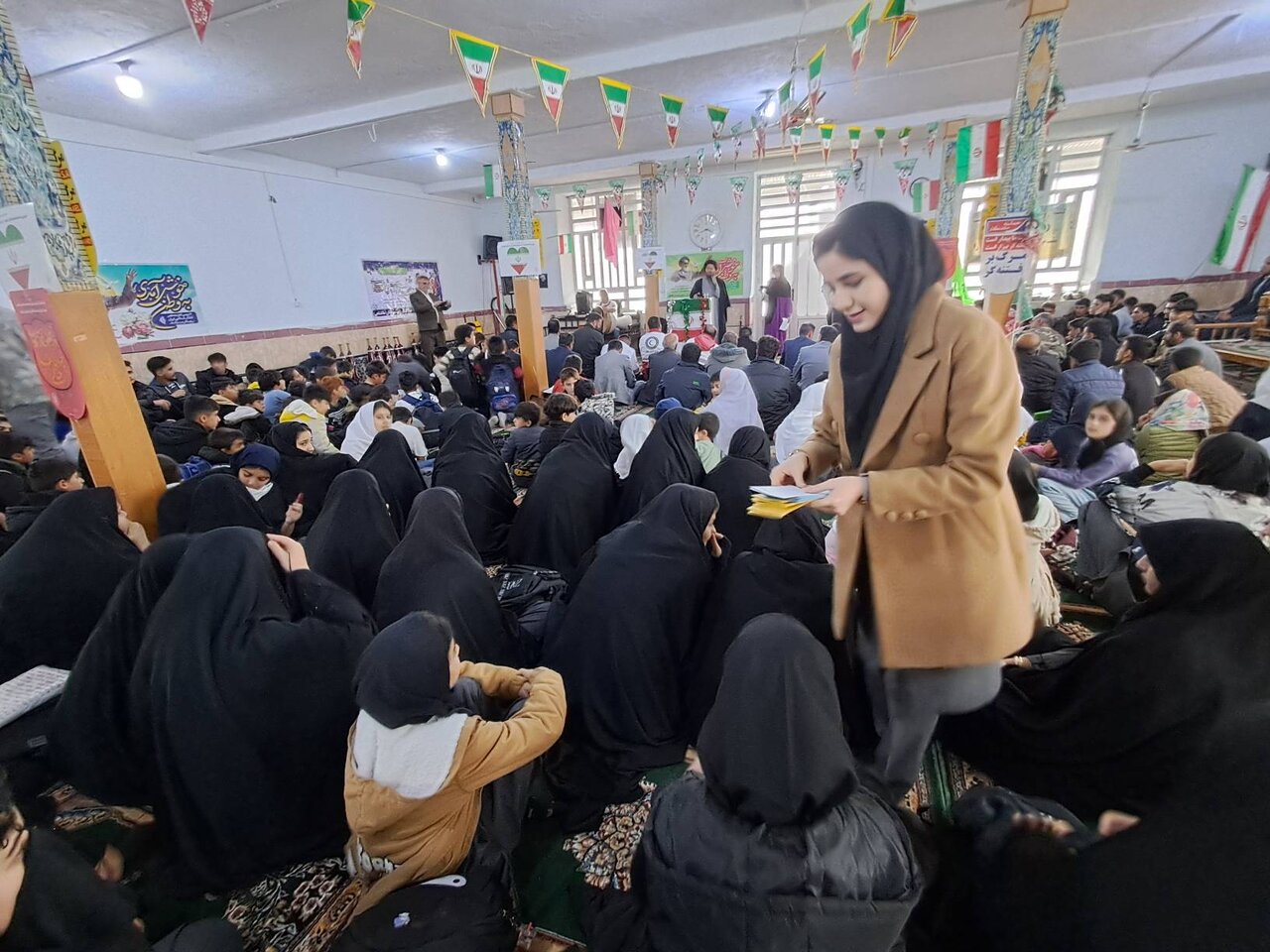 طرح فرهنگی و ترویجی «آفتاب؛ روایت آرش کمانگیر» در شهرستان ملکشاهی برگزار شد