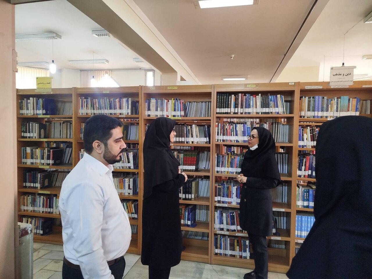 بازدید مدیرکل کتابخانه‌های عمومی لرستان از کتابخانه‌های بروجرد