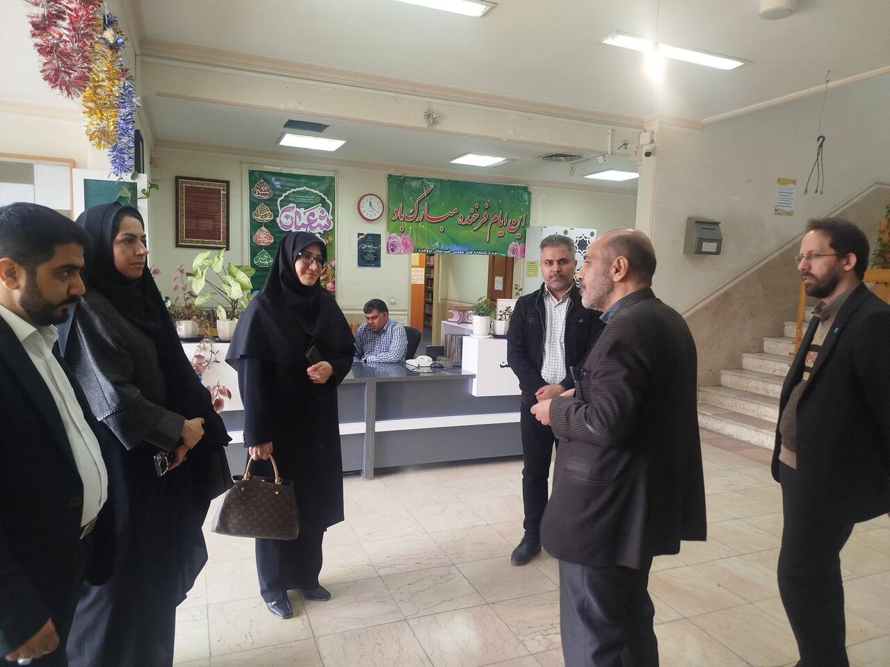 بازدید مدیرکل کتابخانه‌های عمومی لرستان از کتابخانه‌های بروجرد