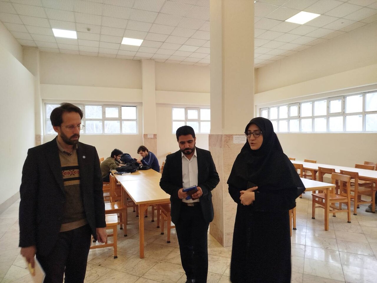 بازدید مدیرکل کتابخانه‌های عمومی لرستان از کتابخانه‌های بروجرد