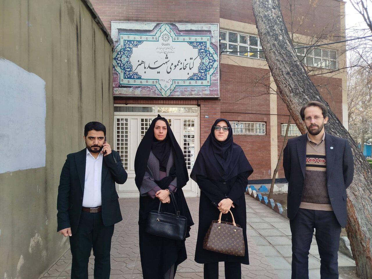 بازدید مدیرکل کتابخانه‌های عمومی لرستان از کتابخانه‌های بروجرد