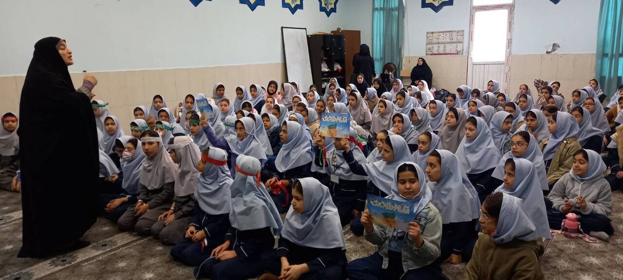 جشن «یاران منجی» با مشارکت کتابخانه کودک و نوجوان قاصدک فردیس برگزار شد