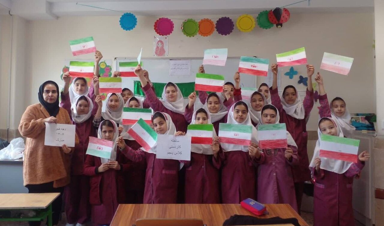 روایت فجر انقلاب اسلامی در کتابخانههای عمومی استان تهران