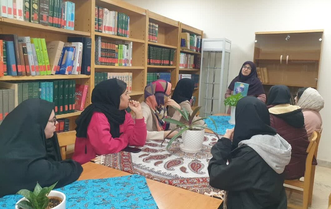 کتابخانههای عمومی استان تهران میزبان جشنهای نیمهشعبان به روایت کتاب شدند