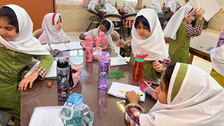 مسابقه نقاشی با محوریت بهترین پرچم دنیا برگزار شد