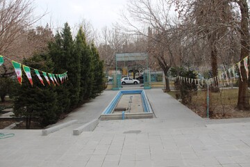 گزارش تصویری از پیچیدن عطر انقلاب اسلامی و انتظار مهدوی در کتابخانه‌های عمومی استان اصفهان
