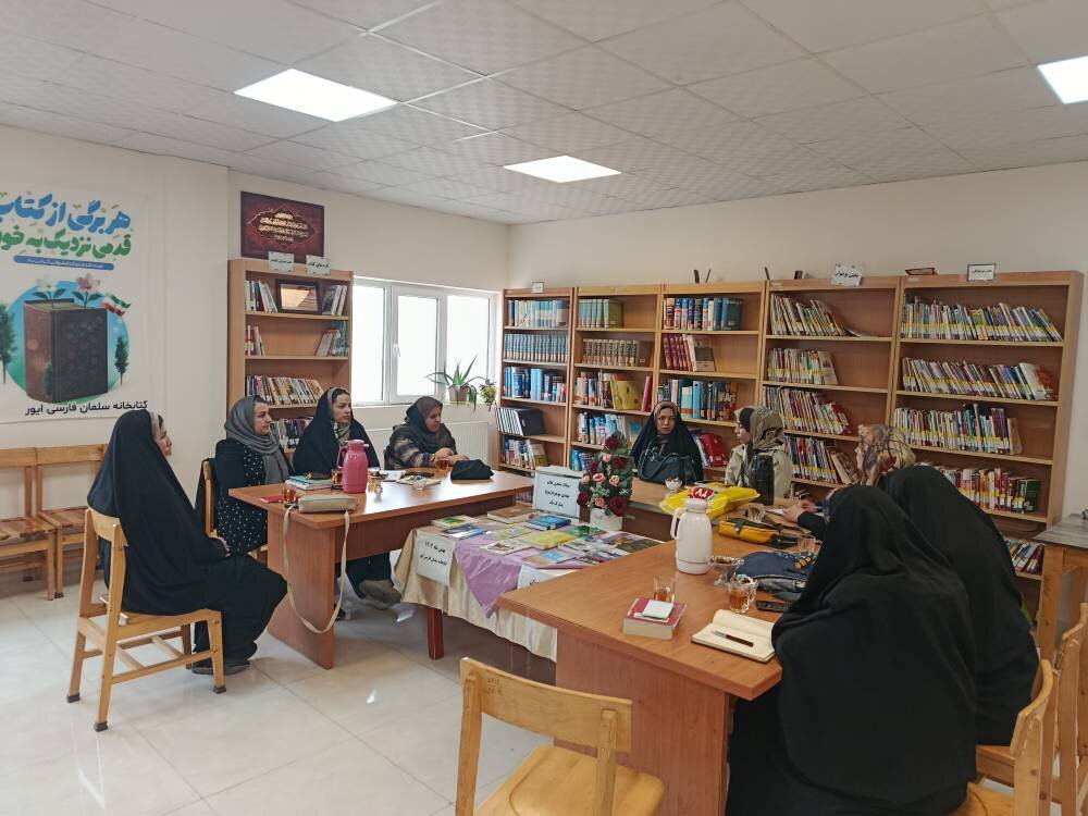 از برگزاری نشست‌های کتاب‌خوان مهدوی تا جشن «فجر تا ظهور موعود»