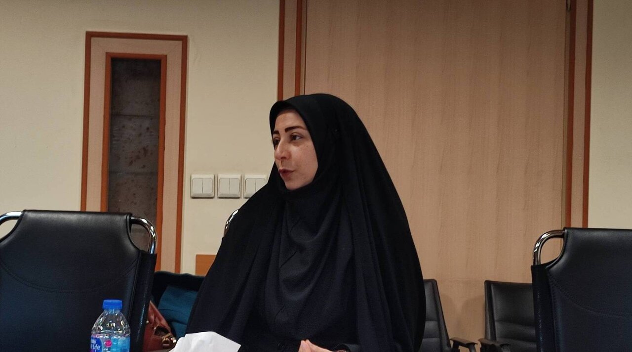 نشست هم‌افزایی و ارزیابی با حضور مدیرکل کتابخانه‌های عمومی استان تهران برگزار شد